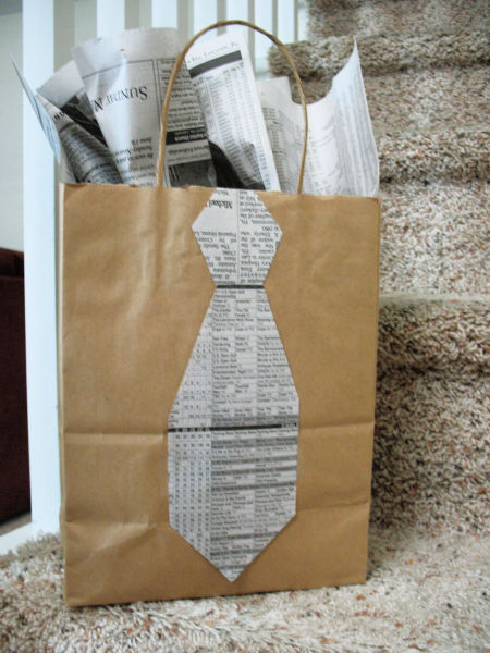 DIY Father's Day Gift Bag - Plus 10 fun & frugal gifts to put in it!