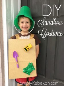 I love this adorable kid's sandbox halloween costume. This is a DIY easy enough for me to handle!